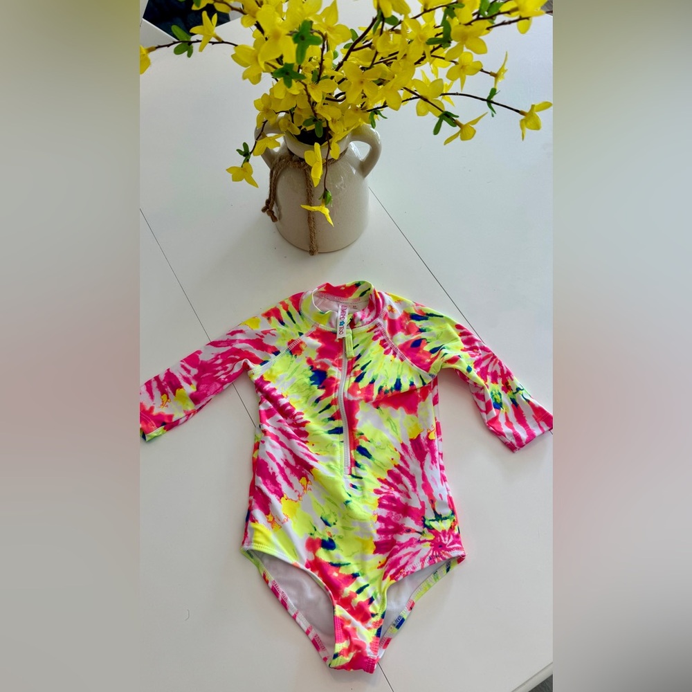 Limited Too one piece swimsuit tie-dye size 3T like new